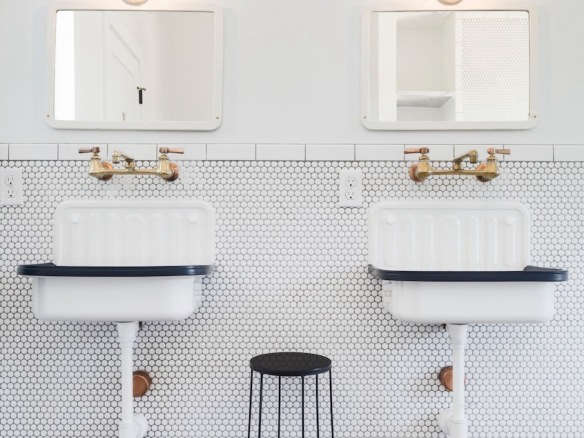 10 Easy Pieces Architects AllTime Favorite Paint Picks portrait 42