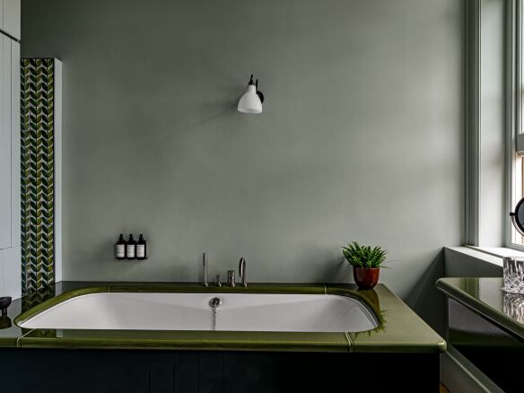 cowley manor bath mr tripper 2  