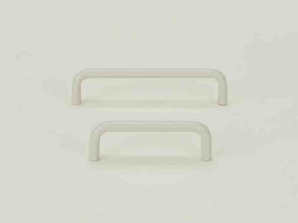 Berenson Advantage Plus 6 Oval Cabinet Knob portrait 35