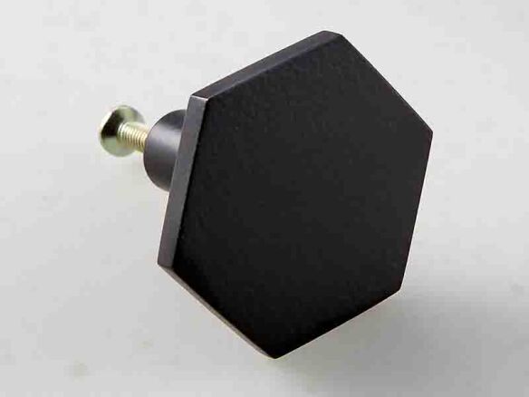 Berenson Advantage Plus 6 Oval Cabinet Knob portrait 31