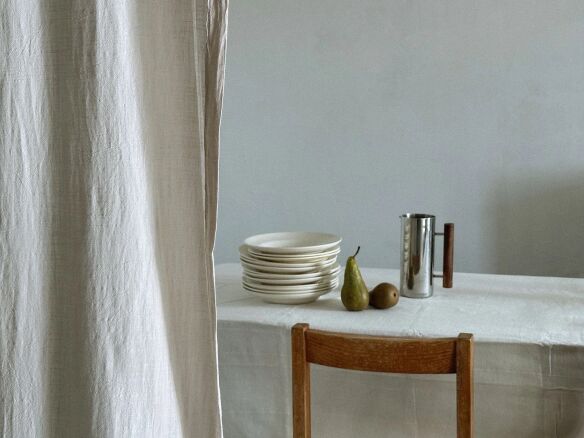 maison legere dining area  
