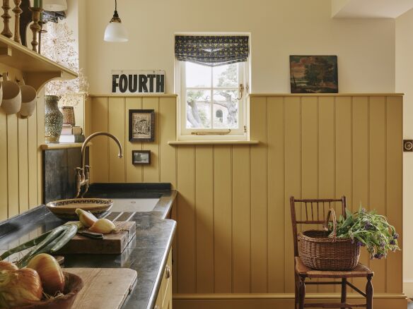 max rollitt interiors garden cottage kitchen by chris horwood 6  