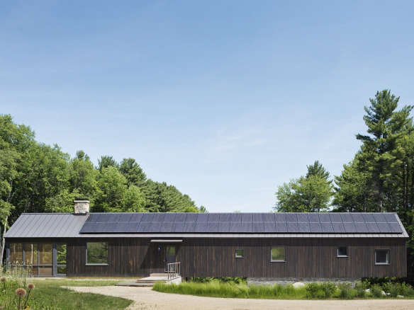 10 Easy Pieces Architects AllTime Favorite Paint Picks portrait 16